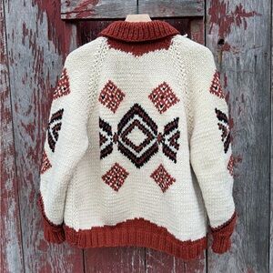 Geometric Patterned Cream and Brown Sweater